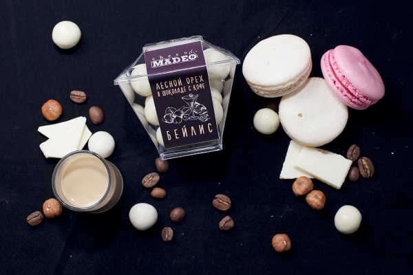 Орехи в шоколаде с молотым кофе Бейлис